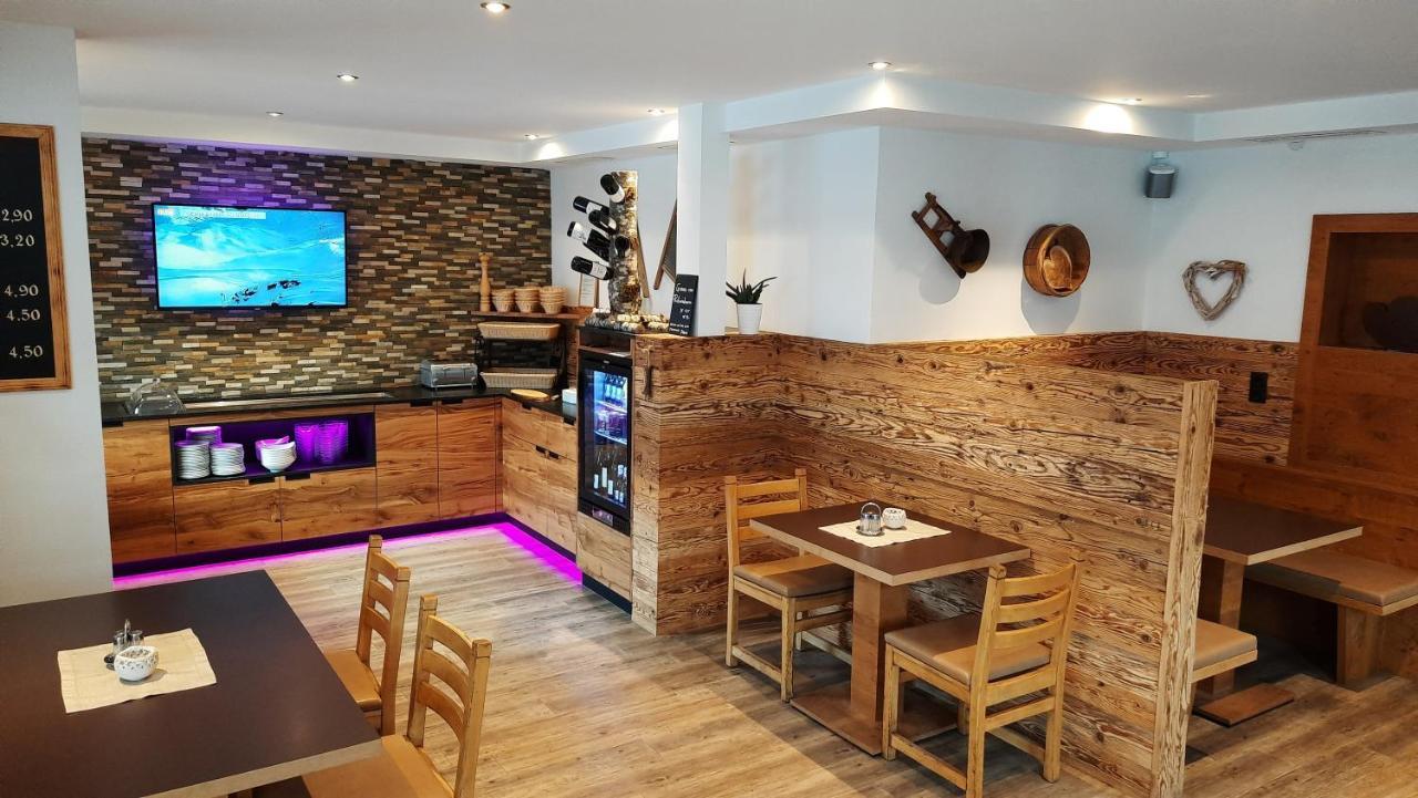 Hochjochstoebli B&B Alpine Easy Stay Шрунс Экстерьер фото
