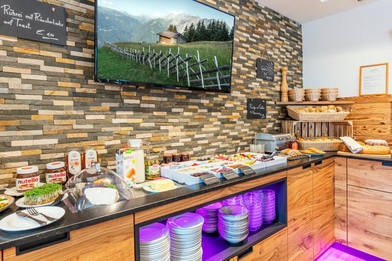Hochjochstoebli B&B Alpine Easy Stay Шрунс Экстерьер фото